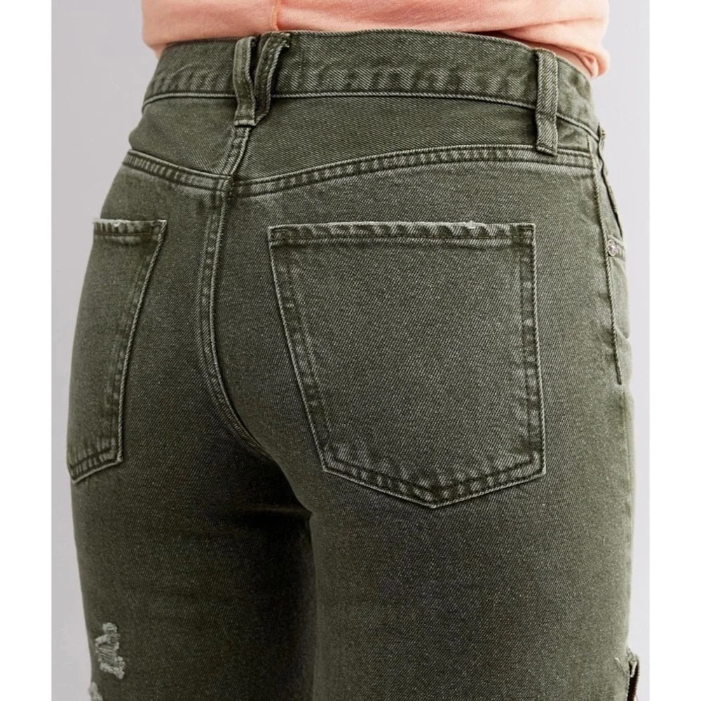We the Free Free People Sequoia Distressed High Rise Shorts in Forest Sz. 25